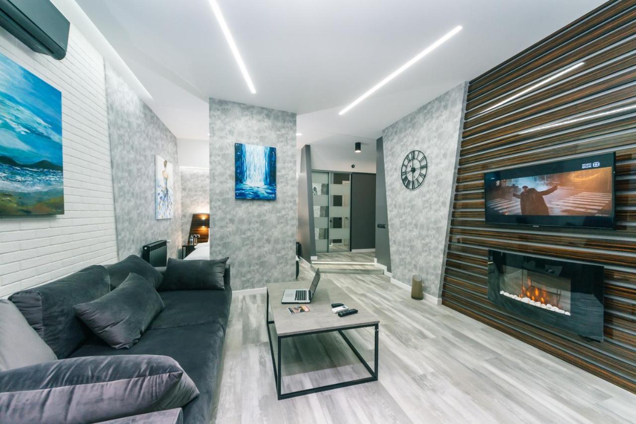Luxury Apartments Arena Guliver เคียฟ ภายนอก รูปภาพ