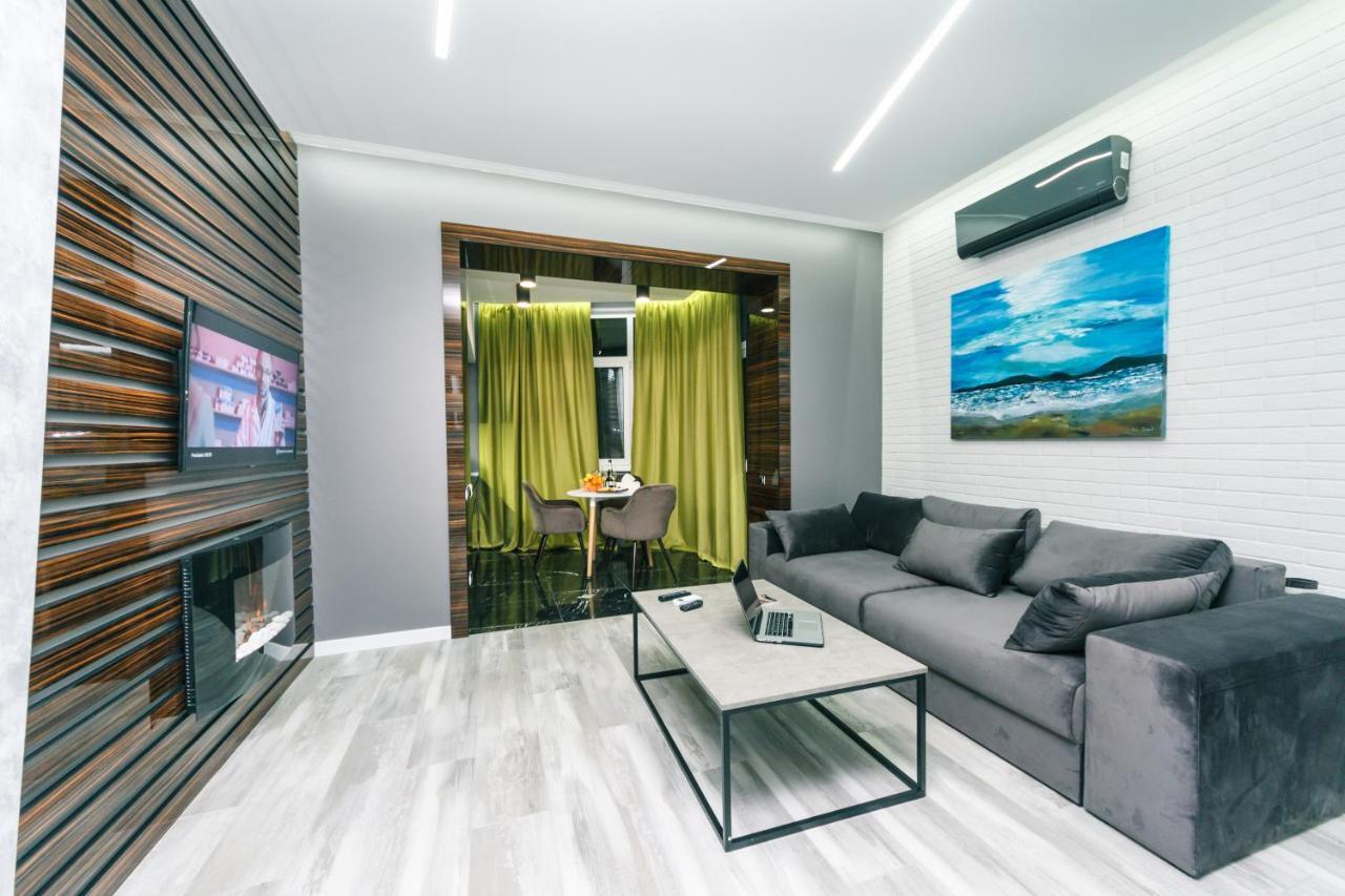 Luxury Apartments Arena Guliver เคียฟ ภายนอก รูปภาพ